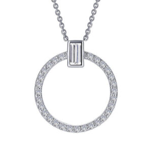 Circle pendant with simulated diamonds
