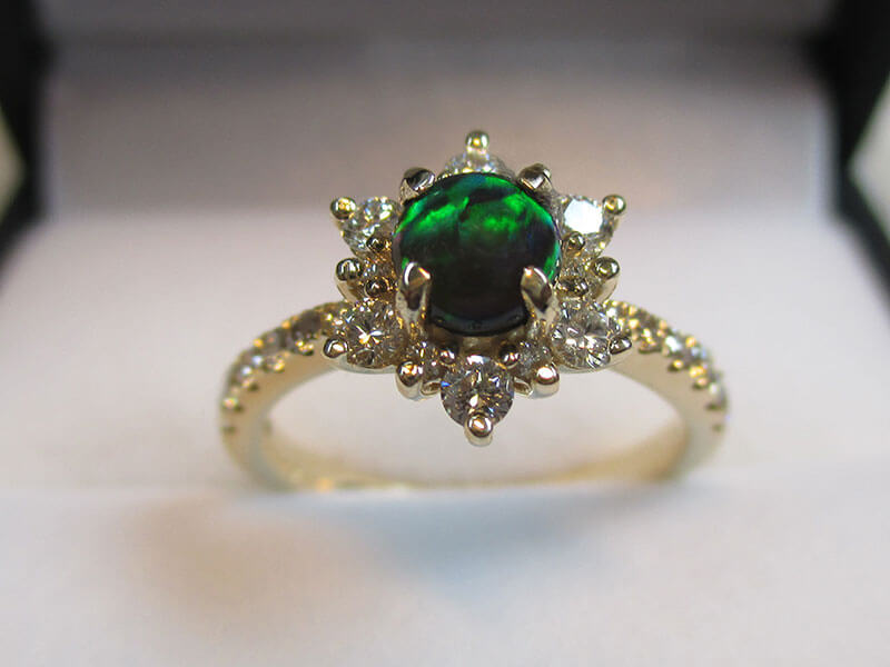 emerald-diamond-ring-custom-jewelry-schoenborns-wisconsin