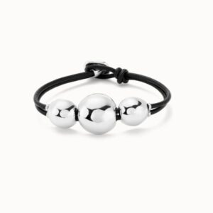 Leather bracelet with three large beads